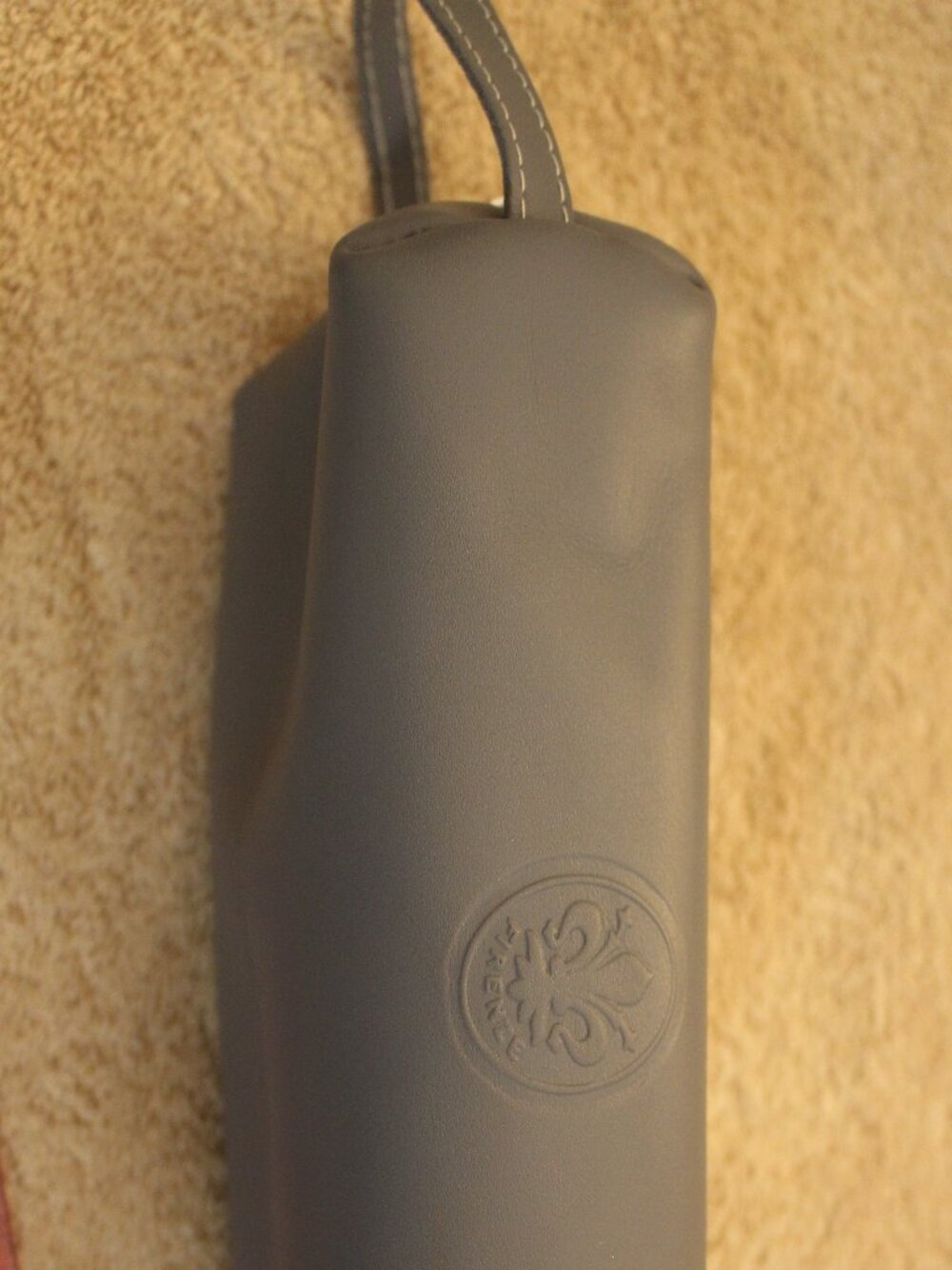 New Firenze Italy Gray Genuine Leather Wristlet Cosmetic Travel Bag Italian 3